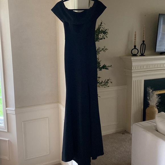 BHLDN Delice Crepe Grown - Picture 6 of 10